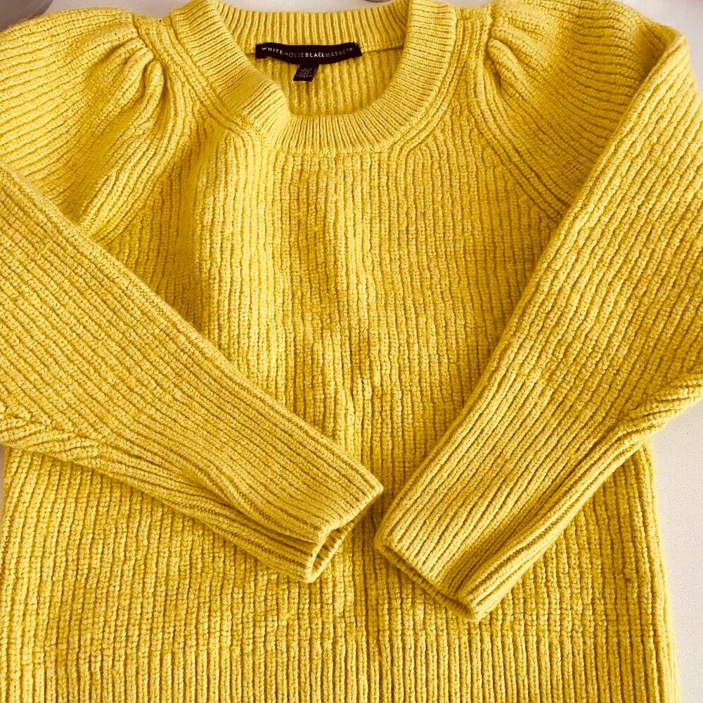 White House Black Market Sweater Green Neon XS Excellent